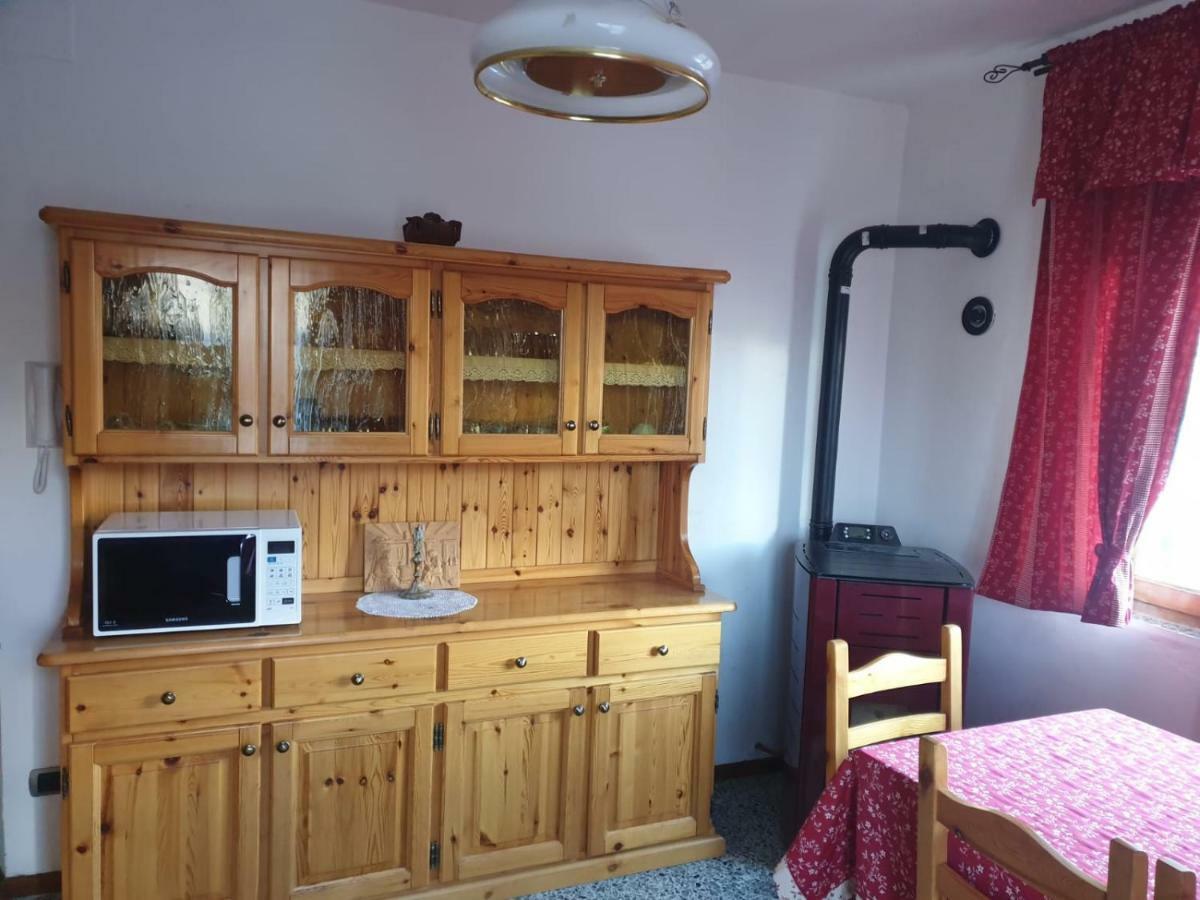 Appartement Il Dehors à Champdepraz Extérieur photo